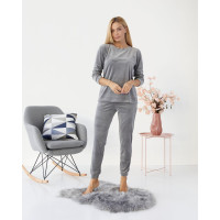 Домашній жіночий велюровий костюм