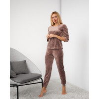 Домашній жіночий велюровий костюм