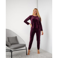 Домашній жіночий велюровий костюм