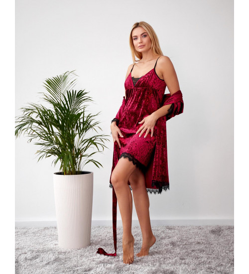 Вишуканий комплект з мармурового велюру: короткий халат та нічна сорочка 