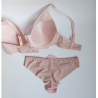 Комплект білизни чашка С FNNISS 