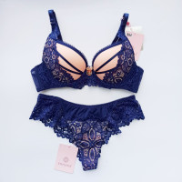 Комплект жіночої білизни чашка B VELENCOSA