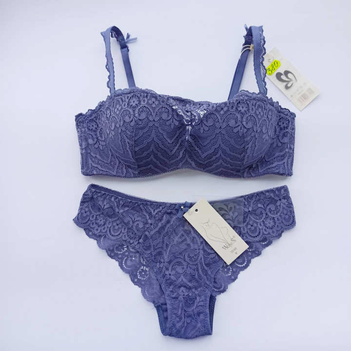 Комплект жіночої білизни чашка В WeiyeSi