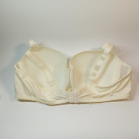 Бюстгальтер чашка E з тонкого поролону Lanny mode