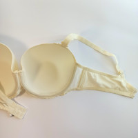 Бюстгальтер чашка C з тонкого поролону Lanny mode