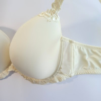 Бюстгальтер чашка C з тонкого поролону Lanny mode